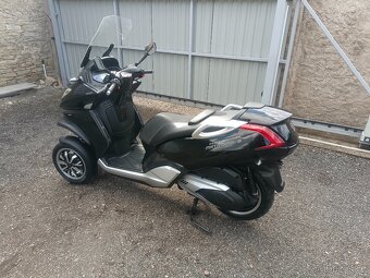 Peugeot Metropolis 400i CZ doklady v ceně Kufr. - 3