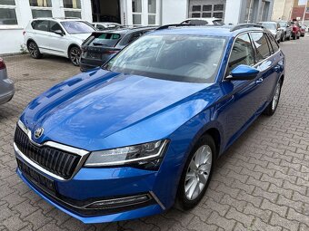 Škoda Superb 3 Combi iV 1.4TSI 150kW DSG 100tkm Matrix Tažné - 3