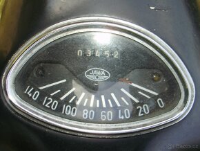 Prodáme JAWU 250 se sajdou - 3