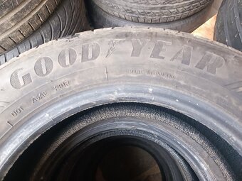 195/65 R15 Good Year - 3