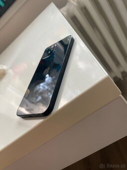 Prodám iPhone 13 128GB - 3