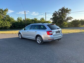 Octavia 1.6 tdi dsg 179tkm 2018 - 3