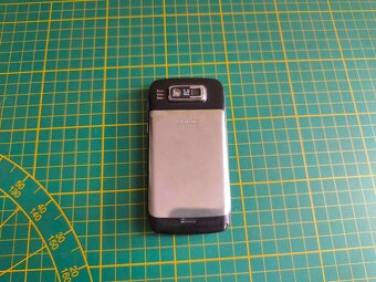 Nokia E72 - 3