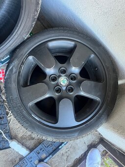 5x112 r17 Škoda Scout - 3