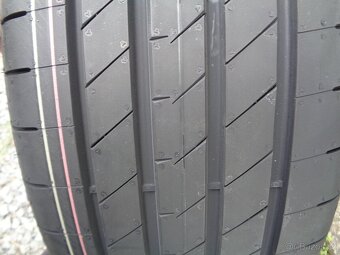 nový originál Škoda Superb 19 alu kola 5x112 - 3