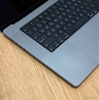MacBook Pro 16” M2 Pro – 32 GB RAM / 512 GB SSD – TOP STAV - 3