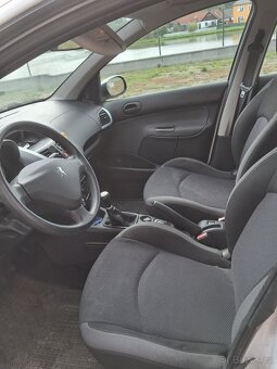 Peugeot 206+ - 3