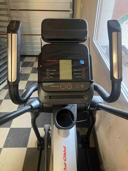 eliptický trenažer - 3