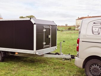 Nákladní přívěs skříň 2500kg - 3