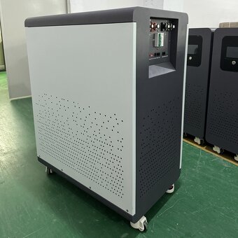Nízkonapěťové baterie 48kw k FVE - 3