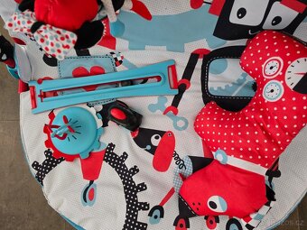 Hrací deka země robotů - 3