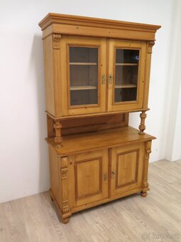 Starožitná sloupová kredenc - 3