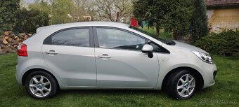 Kia Rio - 3