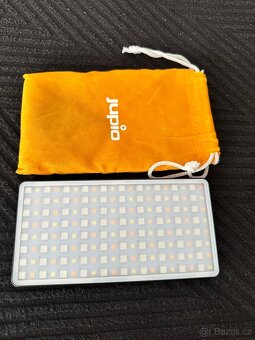 Jupio Power LED 160 RGB s vestavěnou baterií - 3