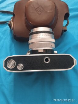 Fotoaparát značka;Praktina IIA - 3