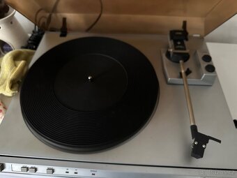 ZAMLUVENO Gramofon TESLA MC600Q - 3