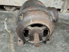 elektromotor r.v.1943 - 3