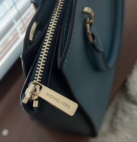 Modrá kabelka Michael Kors - 3