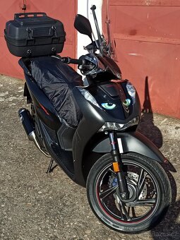 Prodám skútr Honda SH 125i 2024 - 3