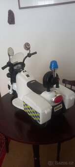 Dětská policejní motorka. - 3