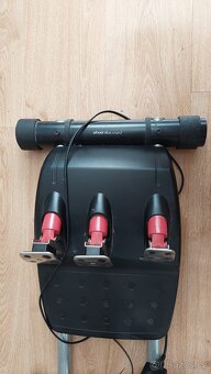 Logitech G27 + WheelStand Pro - 3