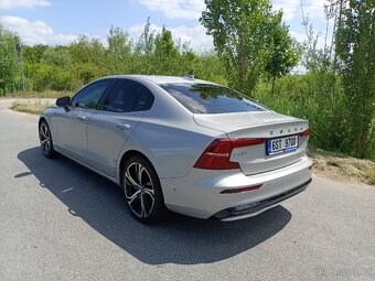 Volvo S60 2.0i T5 184kW R-Design - 3