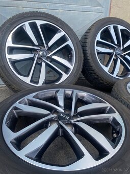 Originál Kia 5x114.3 R19 245/45/19 - 3