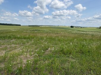 Prodej stavebního pozemku 1161m2 v Bělušicích (2583Kč/m2) - 3