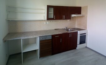 Pronájem bytu 1+1, 39 m2, 7/8 NP, U Kapličky, Orlová Lutyně - 3