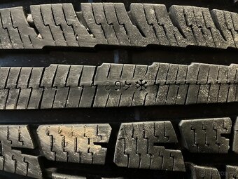 Zimní pneu 235/45/18 Nokian WR A3 - 3