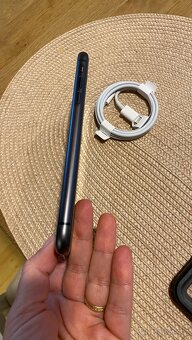 iPhone 11 64GB černý, top stav - 3