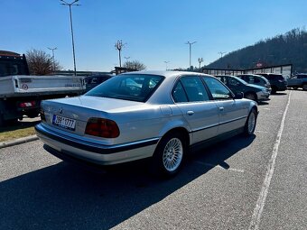 BMW e38 730i - 3