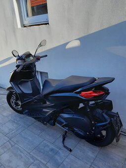 Piaggio Beverly 300i HPE, 2023, TOP stav, 6000km - 3