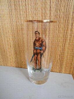 Staré sklenice s potisky Vinetou a Old Shatterhand - 3