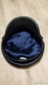 Kožená čepice - 3