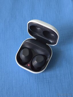 Samsung Galaxy Buds FE - 3