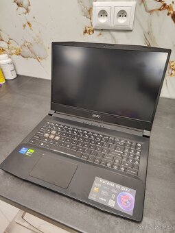 Herní notebook RTX 4070 MSI Katana 15 B13VGK – TOP STAV - 3