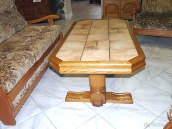 konferenční stolek s dlažbou - 3