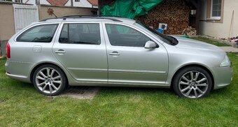 Škoda Octavia II. 2.0. Tfsi RS - 3