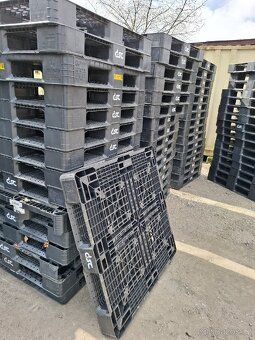 Plastové palety - 3