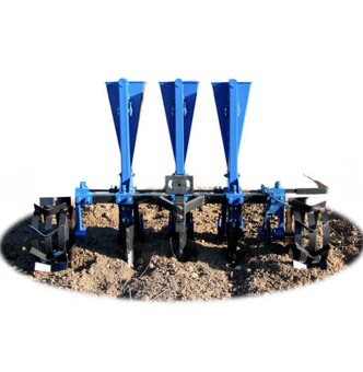 Sazeč česneku 3řádkový pro malotraktor - 3