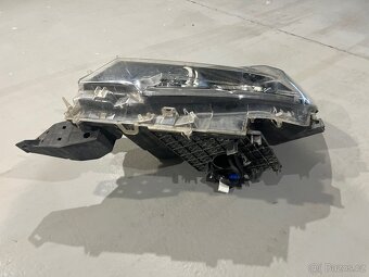 Světlo Toyota Land Cruiser 150 2019 - 3