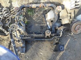 Transporter t5 přední nápravu 2,5tdi - 3