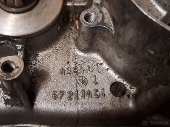 Velorex 350, motor do tříkolky - 3