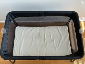 Dětská cestovní postýlka BABYBJÖRN Light Black - 3
