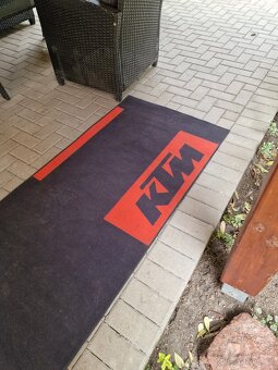 Ktm koberec pod moto - 3
