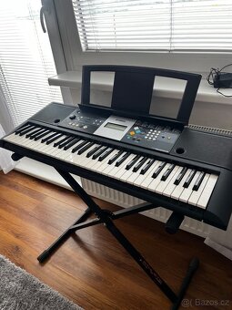 Yamaha klávesy E223 - 3