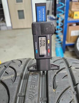 Prodám Letní pneumatiky 245/40/R18 - 3
