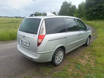 Lancia Phedra 2.2 JTD 125kW, r.v. 2008 – maximální výbava - 3