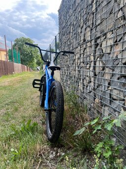 bmx - 3